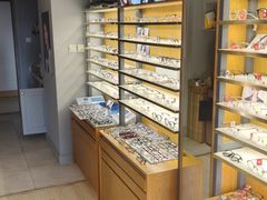 -优医视平价眼镜蔡司依视路折扣工厂店(德胜门店)