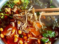 -老五鸡丝豆花面粉(瑞金北路68号院店)