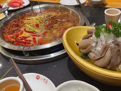-一斗火锅·招财羊毛肚(北温泉九号店)