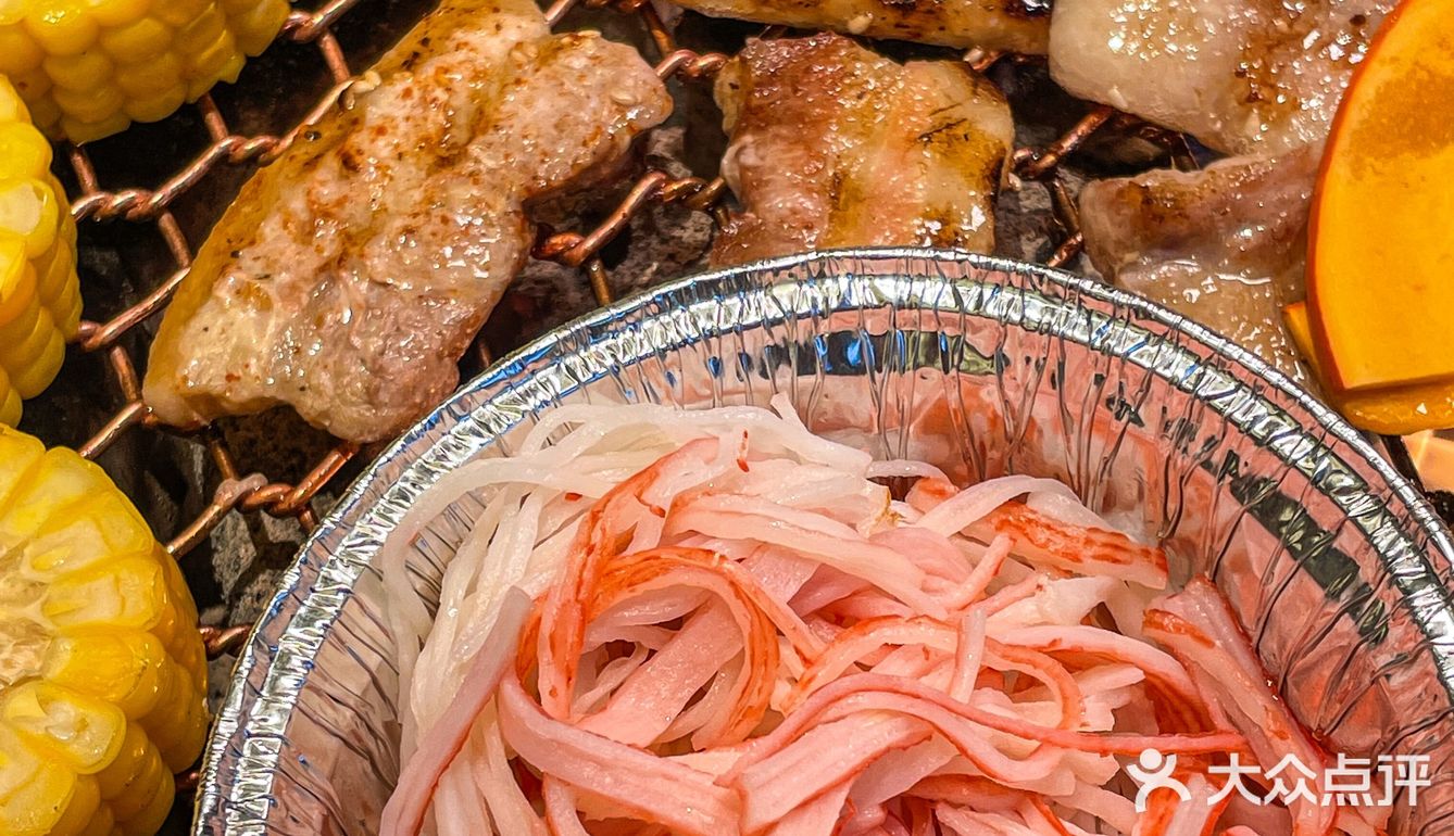 怎么会有这么懂我的店啊！奶fufu的烤菠萝冰淇淋面包🍍