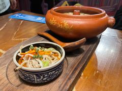 -雀舞云南菜(天津天河城购物中心店)