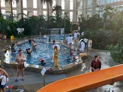 -中家鑫园温泉酒店鑫悦汤泉