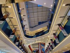 -宝龙城(杭州滨江店)