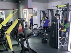 -AK健身普拉提拉伸私教馆(中八店)