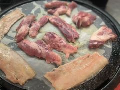 -哈哈碳都·牛肋条无限自助烤肉(宝龙店)