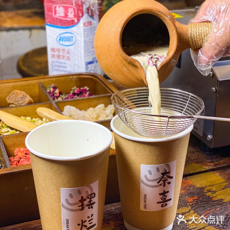 来南亚吃火锅啦！把重庆味道搬来昆明