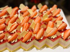 -元素自助餐厅·生蚝·海鲜·刺身(萝岗汇华希尔顿逸林酒店)