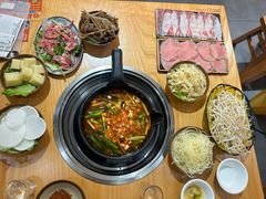 -黔三一夺夺粉酸汤火锅(百信店)