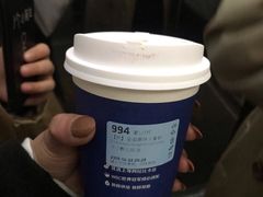 -瑞幸咖啡(巴黎春天陕西路店)