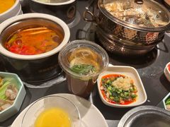 -钱小奴海鲜自助黑金店(杭州滨江龙湖店)