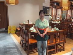 -六合居·明厨亮灶餐厅(成双大道店)