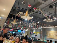 大堂-木屋烧烤(岗顶二店)