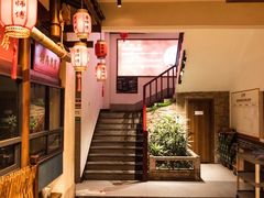 -唐师傅湘西名菜馆(武陵路店)