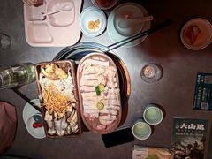 -野·大山里土鸡火锅(万科里店)