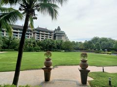 -海南清水湾莱佛士酒店