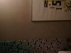 -卡罗酒店(东门晒布地铁站店)