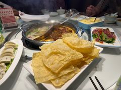 -乡土黄·鲜牛肉火锅·小龙虾(兴业街店)