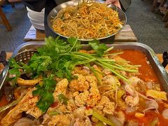 -后街佬·炭火鲜鱼杂(南城店)