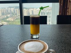 -华辰国际大酒店·西餐厅