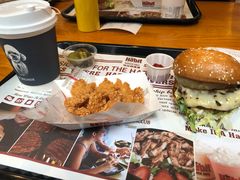 -The Habit Burger Grill 哈比特汉堡(复兴soho店)