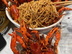 -侠舍·江湖小龙虾大排档(沌口总店)