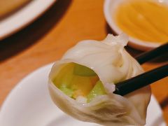 丝瓜虾仁小笼包-鼎泰丰(德基广场店)