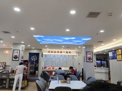 -独一佳老胡湘菜馆(矿山路店)