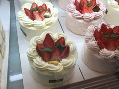 -花花卷卷·鲜食蛋糕(静安久光百货店)