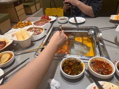 -海底捞火锅(旭辉MALL店)