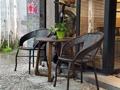-Double cafe