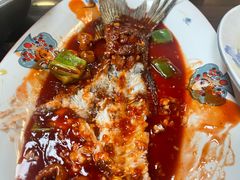 -雪湖煜辰鱼头老店(雪野湖店)