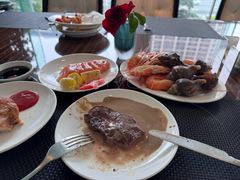 -圣丰索菲特·2 On 988 Café 自助餐厅