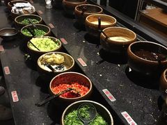 自助调料区-呷哺呷哺 黄金牧场 (新中关购物中心店)