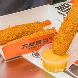 这块爆浆芝士牛肉堡是来报恩的吧[流泪]！