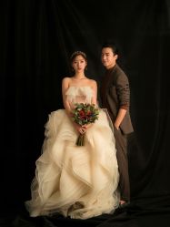 -雪中彩影婚纱摄影·微光艺术中心