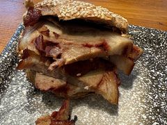-老天桥酱肉烧饼夹肘子(天桥店)