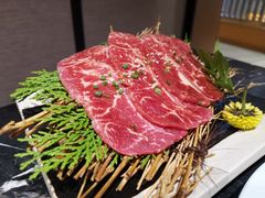 -山川小町·极番烧肉(新地假日广场店)