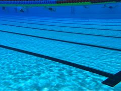 -奥冠体育华师附中恒温游泳馆