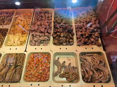 -绝味鸭脖(地铁站一店)
