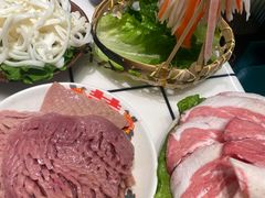 -扎起市井老火锅(乐山总店)
