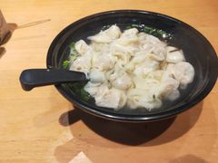 -真真鲜馄饨店(启蒙路店)