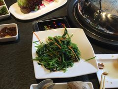 -马路边上·小海鲜烧烤(八一路店)