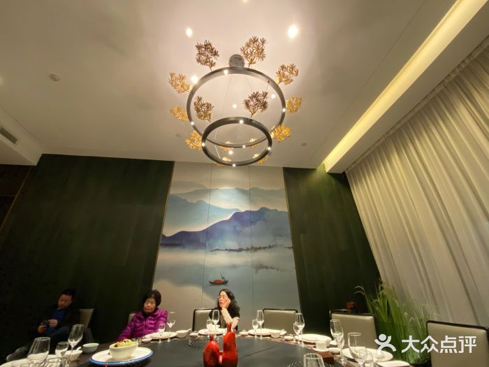海之宴酒店包厢图片