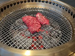 -铭牛烧肉·和牛海鲜自助(高新月牙湖店)