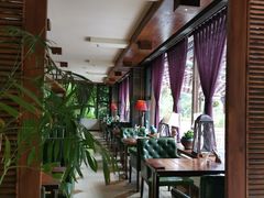 靠窗位-Local泰莲庭(虹鳟鱼店)