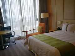 -南阳建业森林半岛假日酒店