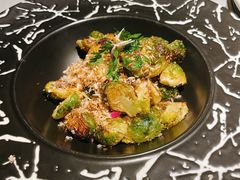 蜂蜜黑醋丸子芽甘蓝-燃扒房Steakhouse(皇庭店)