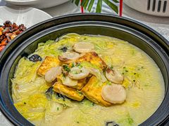 -品海楼·大连海胆锅贴馆(东港店)