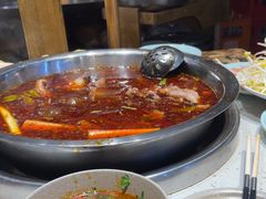 -肖肖酸萝卜鱼火锅(总店)