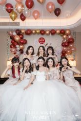 -予白婚纱礼服馆